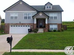 1049 Ishee Dr, Clarksville, TN 37042