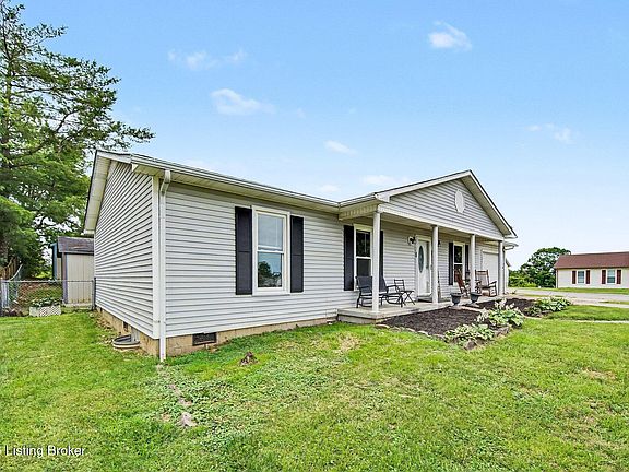 3rd image of 200 Grant Dr