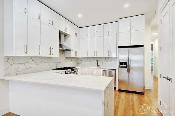 Rented by City Connections Realty | media 22