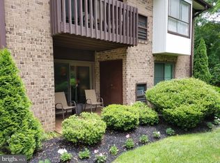 207 Raintree Ln, Malvern, PA 19355