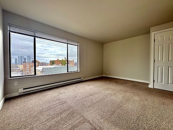 2nd image of 600 E Denny Way #29