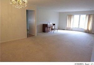 5th image of 404 Kimry Moor