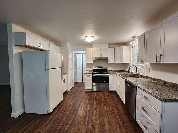 3rd image of 2030 Porta Ct NW