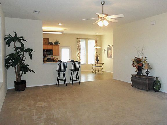 3rd image of 7801 Diamond Oak Dr
