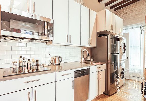 5th image of 58 Kenmare St APT 17