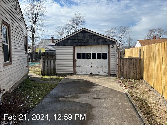 3rd image of 2446 E 37th St