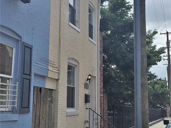 View towards E. Pratt St.