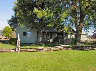 12752 Highway 62, Eagle Pt, OR 97524