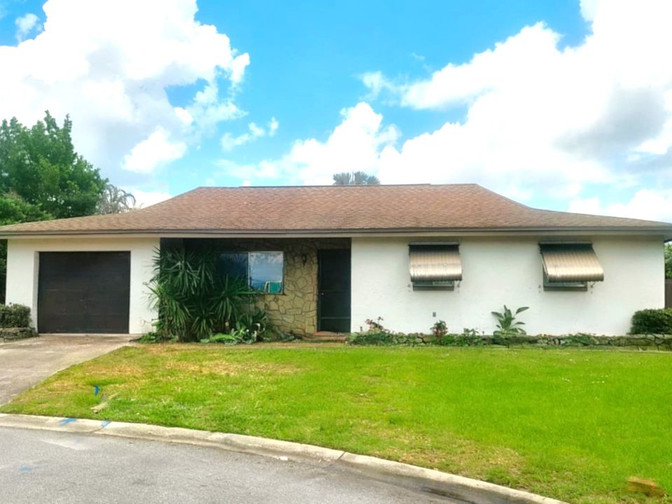 1st image of 412 Via Salerno Ct
