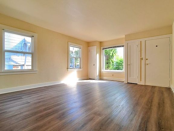 4th image of 485-487 S 5th St #485