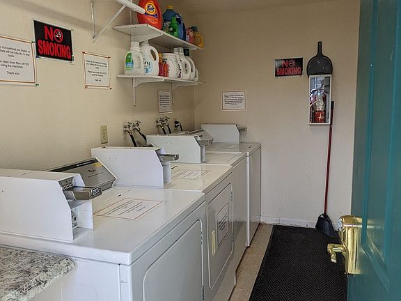 2nd image of 4039 SE Holgate Blvd APT 3