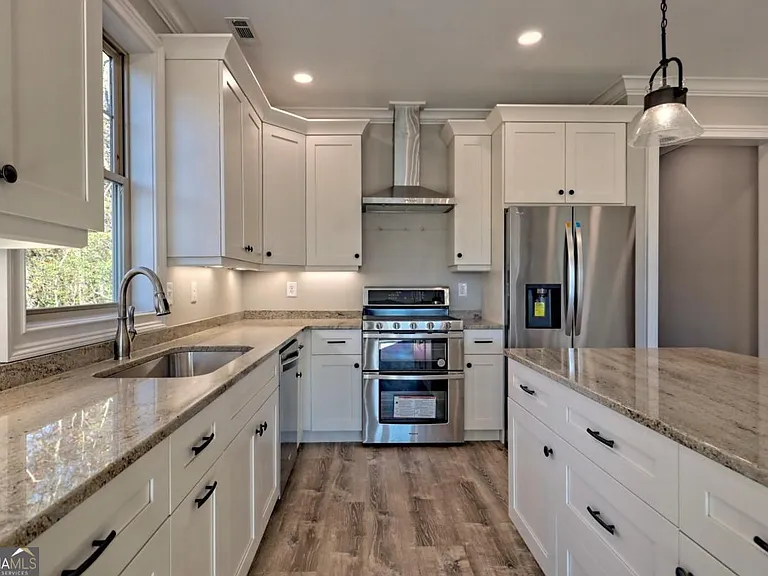 76 Hatch Dr — Photo 34