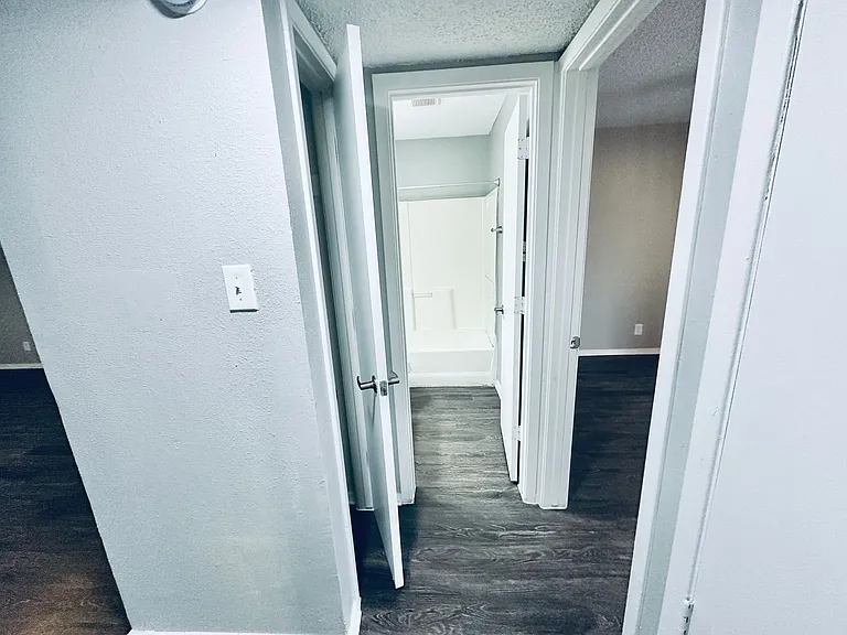 5507 Rose Hill Cir — Photo 13