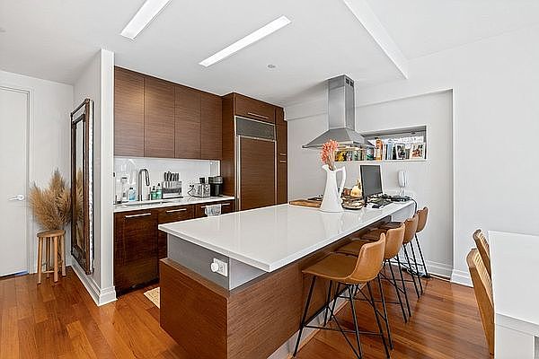 1st image of 39 E 29th St #18-C