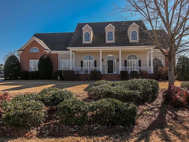 1st image of 845 Vivian Ct