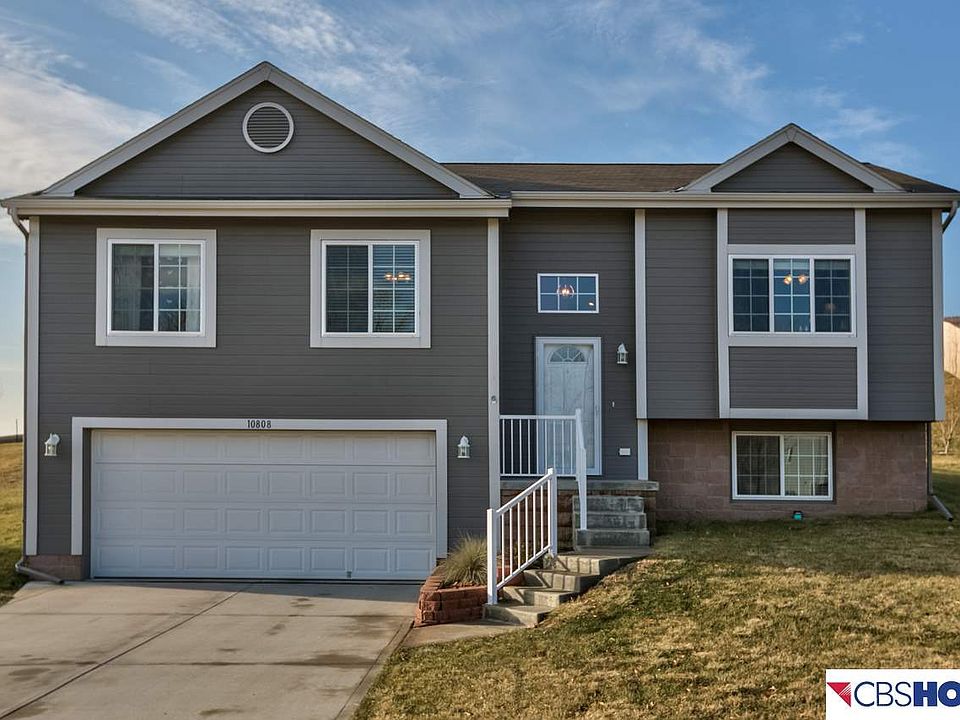 1st image of 10808 Winding River Dr
