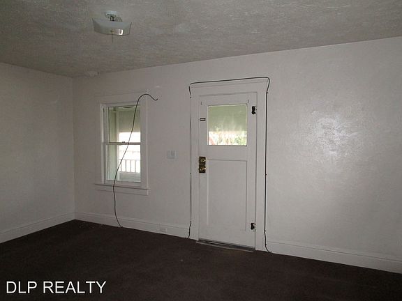 5th image of 33 S Grandview Ave APT 3