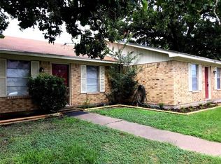 3505 Forestwood Dr, Bryan, TX 77801