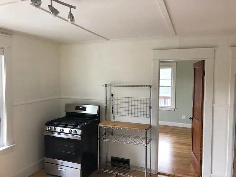 123 Webber Ave — Photo 3
