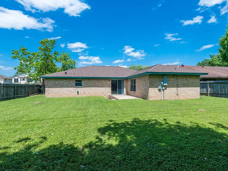 20515 Broadsky Dr — Photo 20