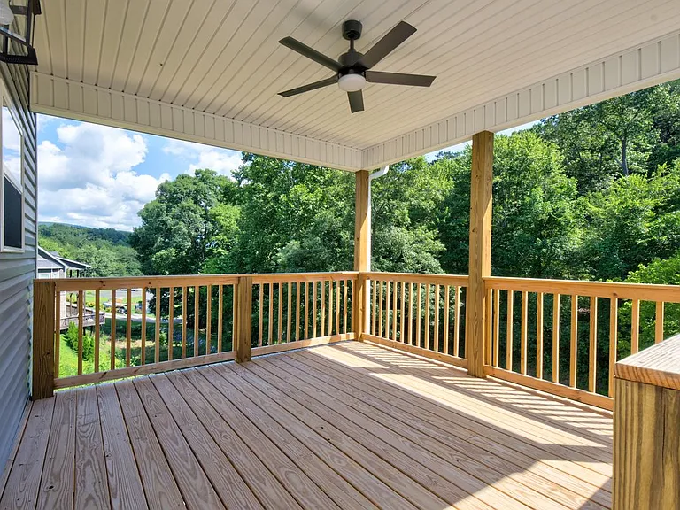 611 Sunset Valley Dr — Photo 11