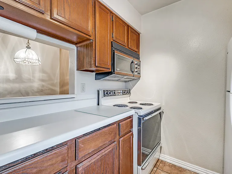 4212 Medical Dr #711 — Photo 10