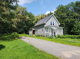 94 Holyoke Ave, Rumford, ME 04276