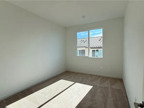 1090 Foothill Blvd #1090, Claremont, CA 91711
