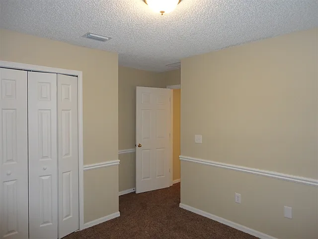 11808 Lynmoor Dr — Photo 12