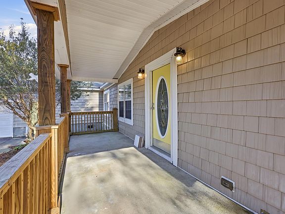 4th image of 3469 Cypress Dr.