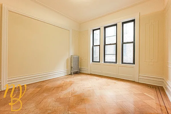 Rented by New York Dwellings LLC | media 9