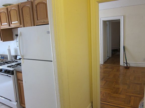 2nd image of 2924 21st Ave Ste 1