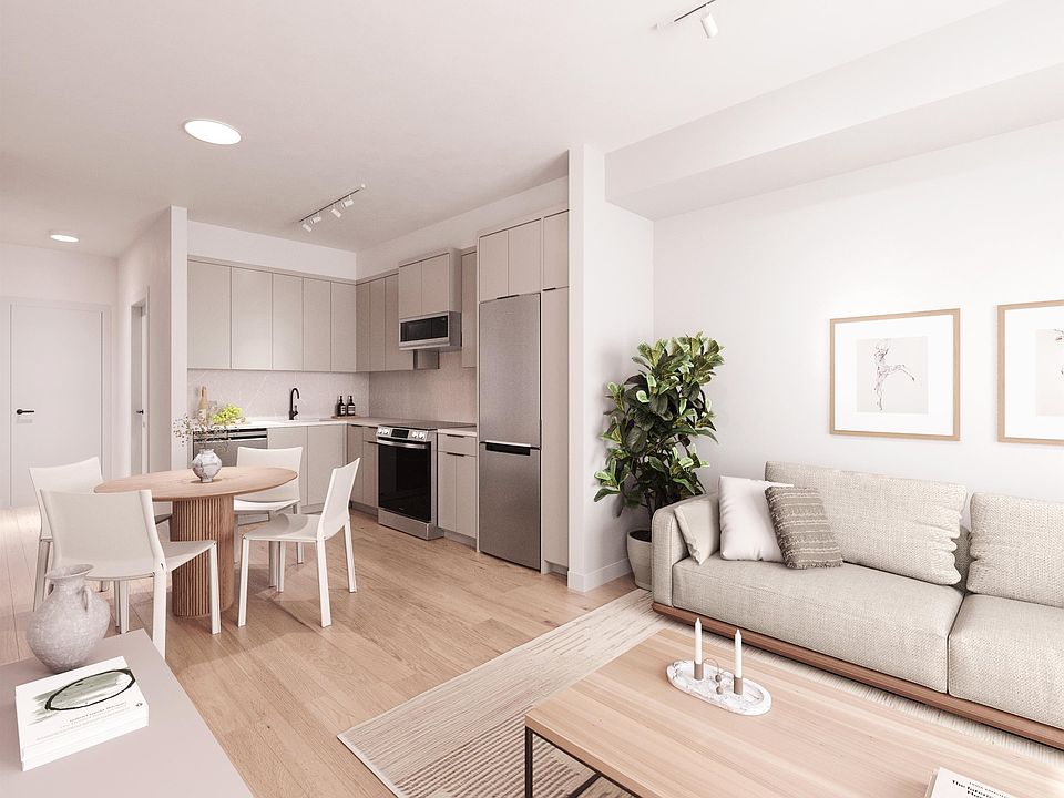 1st image of 1055 Raven Dr #403