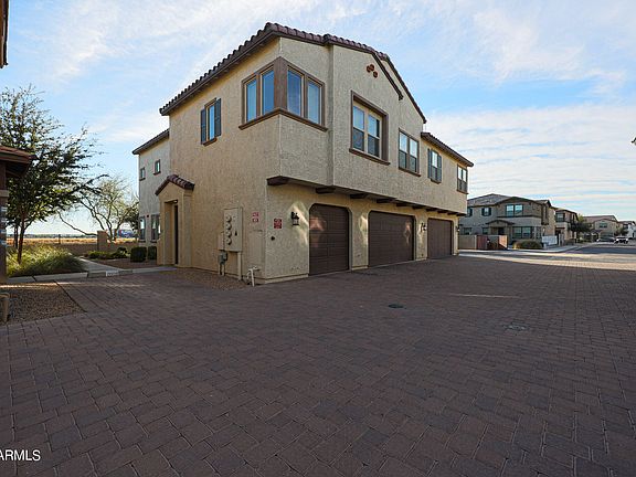 3rd image of 14870 W ENCANTO Boulevard #2009