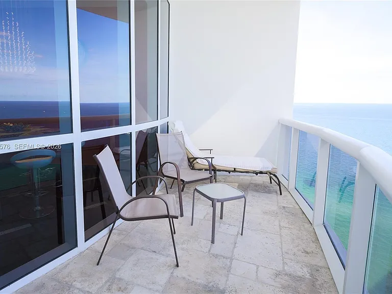 18201 Collins Ave #3709A — Photo 2