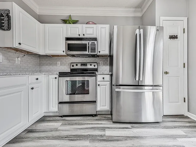 388 Weatherstone Pl — Photo 24