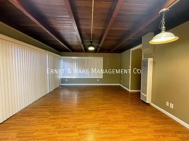 1957 San Francisco Ave #2 — Photo 6
