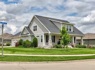 1322 NE 45th St, Ankeny, IA 50021