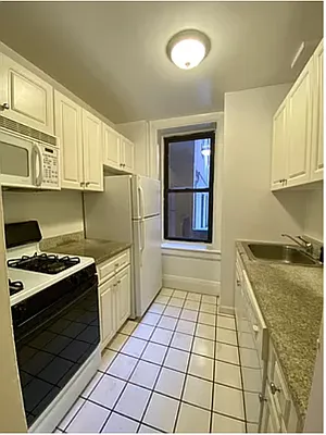 Rented by Loftey Group LLC | media 1