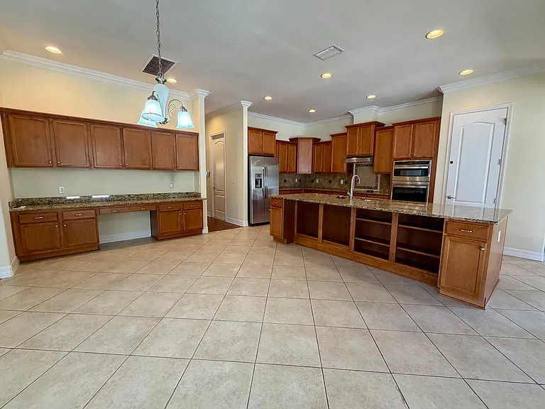 10531 Mistflower Ln — Photo 9