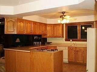 2nd image of 20447 Foxboro St