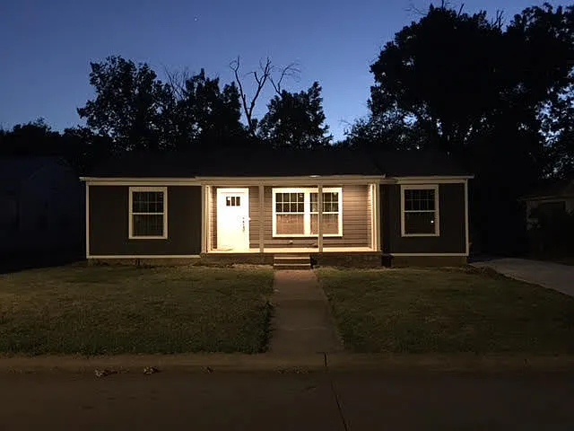 4012 Boyd Ave — Photo 2