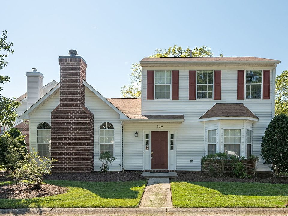 1st image of 850 Worcester Way