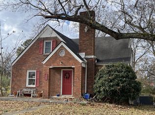 916 S Cannon Blvd, Shelbyville, TN 37160