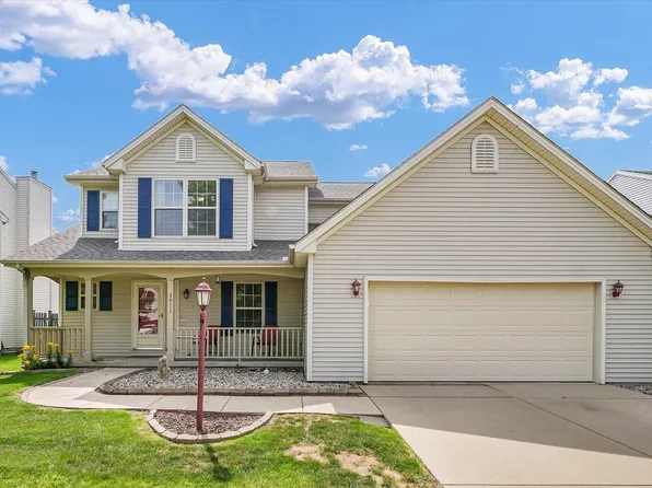 3911 Tallgrass Dr, Champaign, IL 61822