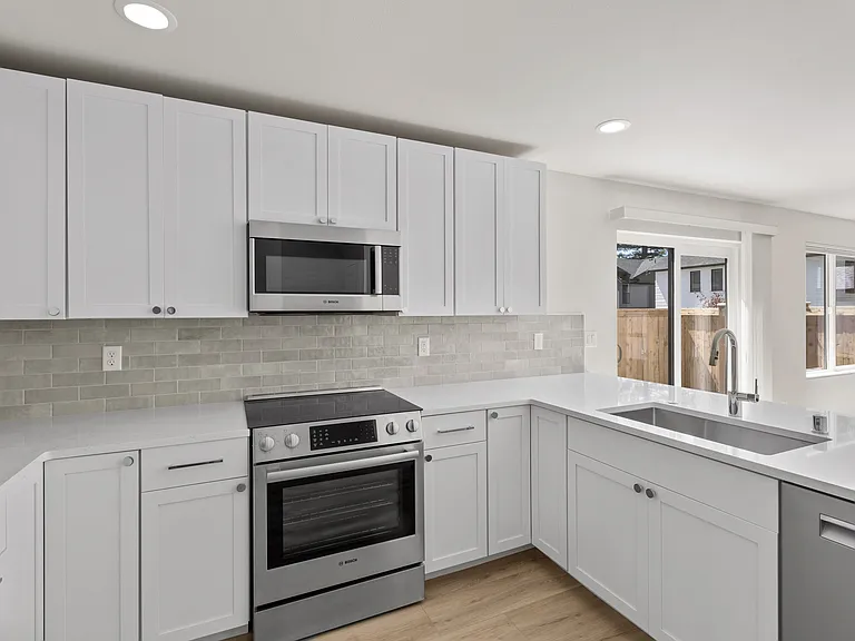 12333C 40th Ave NE #C — Photo 9