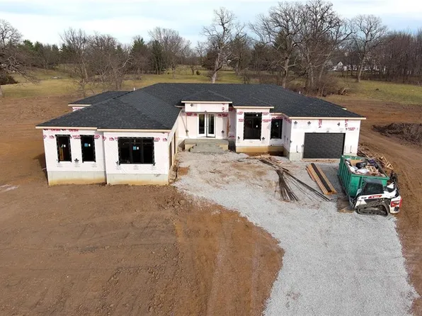32200 E Outer Belt Rd, Lees Summit, MO 64086