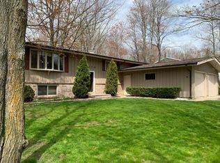 1330 Crestview Dr, Alpena, MI 49707