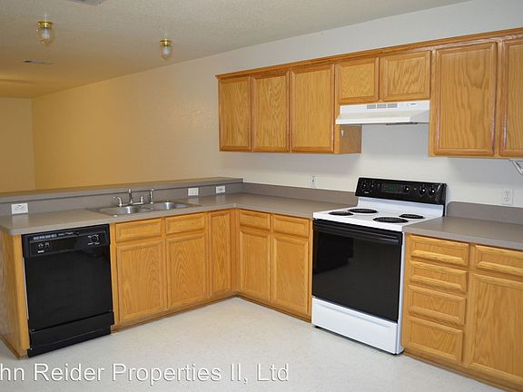 3rd image of 2306 Wildewood Dr