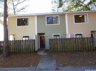 2143 SW 39th Way, Gainesville, FL 32607